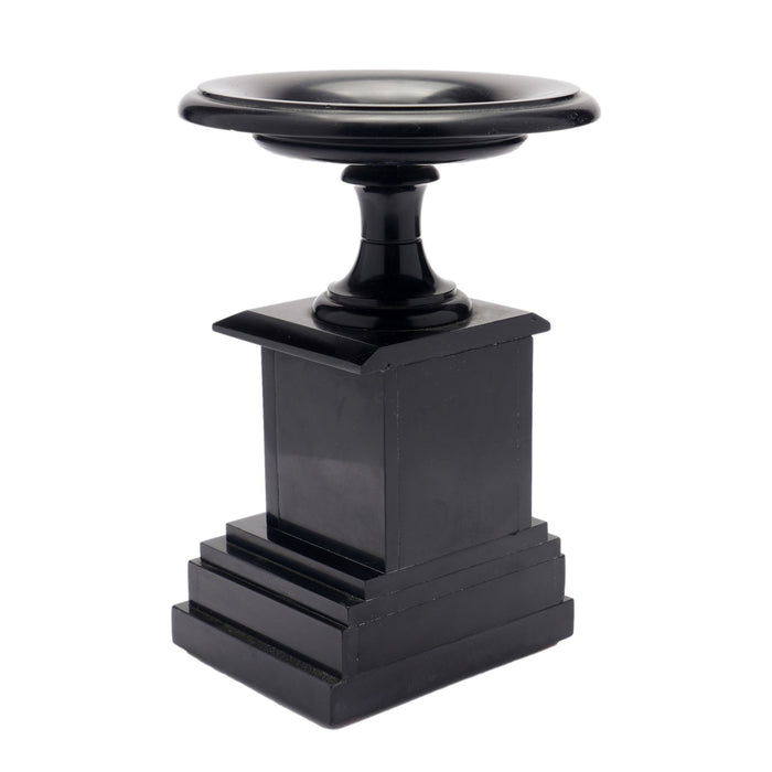 French tazza carved from Belgium black marble (c. 1870)