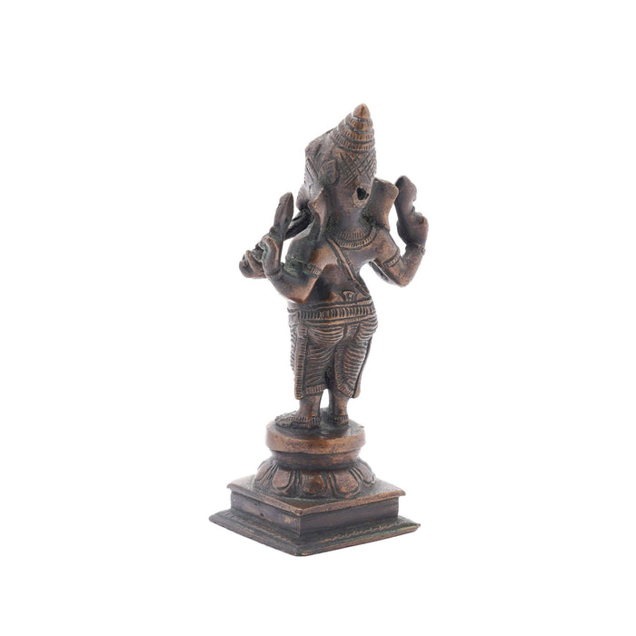Indian cast bronze figure of Ganesha (c. 1800's)
