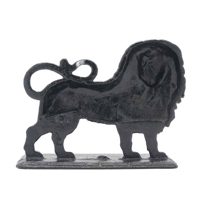 English Victorian cast lion doorstop (c. 1850-1900)