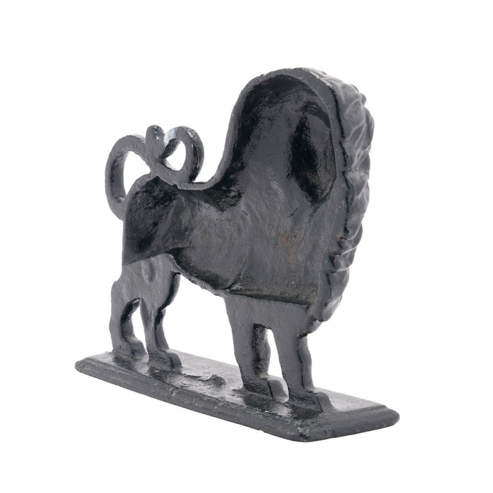 English Victorian cast lion doorstop (c. 1850-1900)