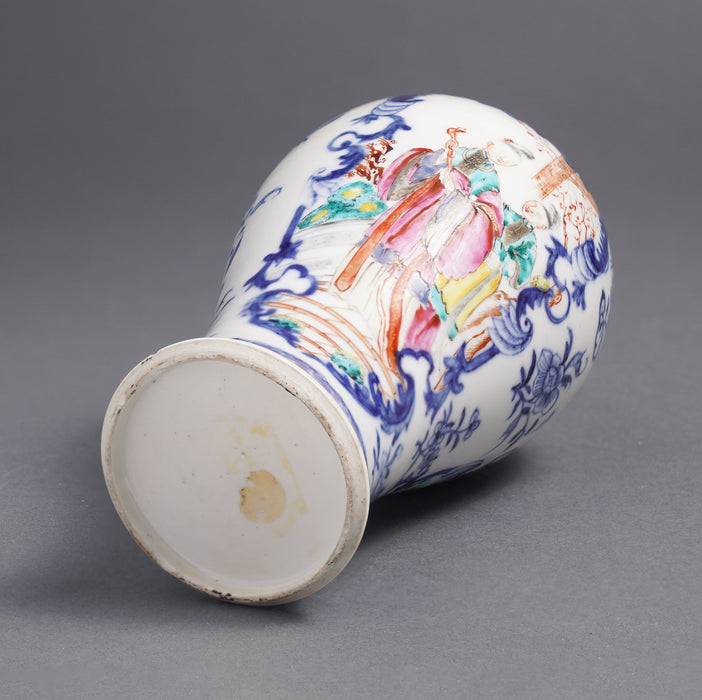Chinese export baluster form garniture vase with figural scenes (c. 1780)
