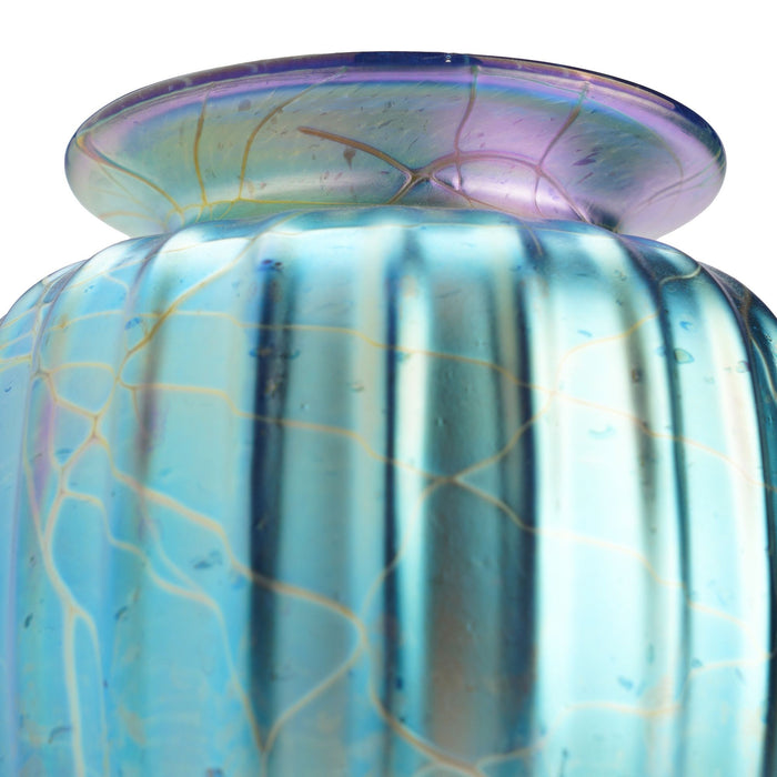 Iridescent blue blown glass vase by Mayauel Ward (2015)