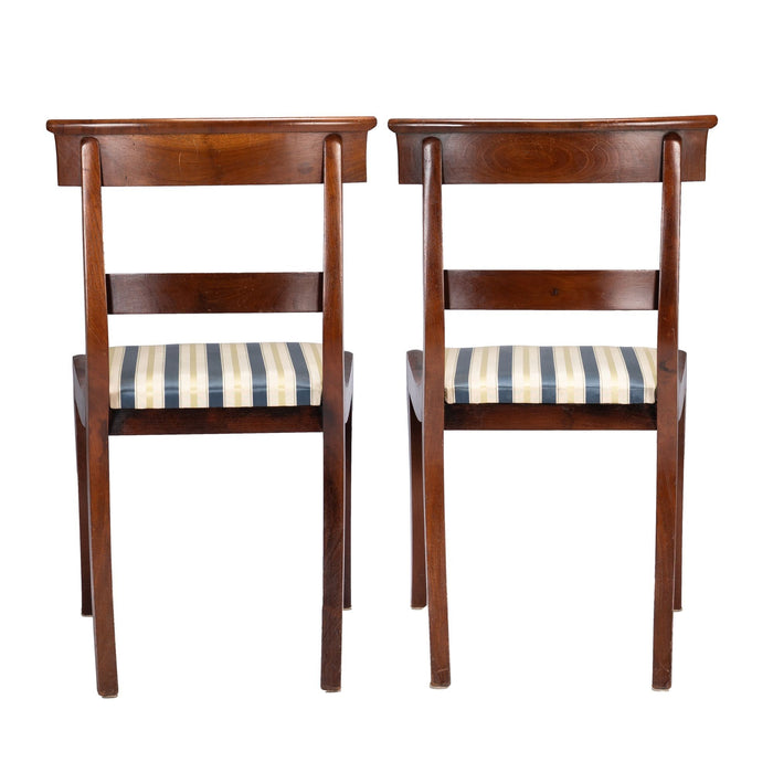 Pair of New York mahogany Klismos slip seat side chairs (c. 1825)