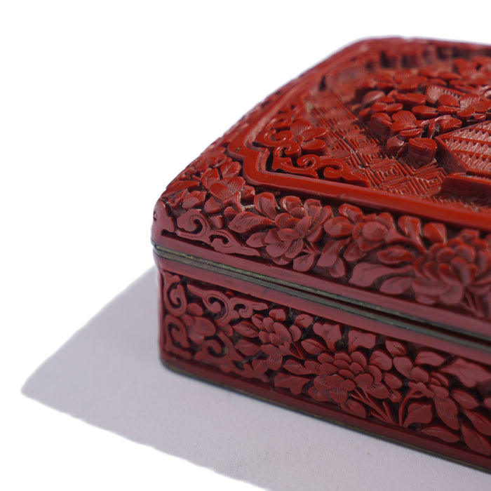 Vintage carved Chinese cinnabar box