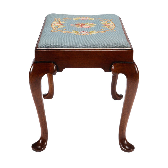 American Queen Anne style slip seat mahogany stool (1900-50)
