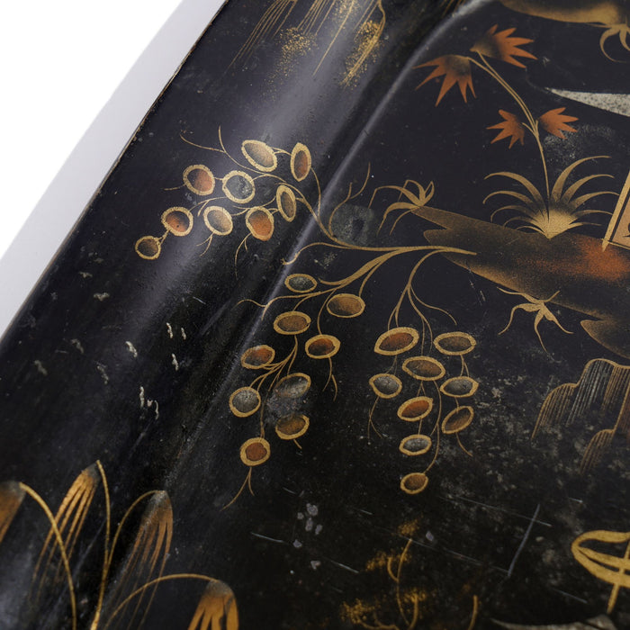 Large English chinoiserie rolled rim tole tray (c. 1830)