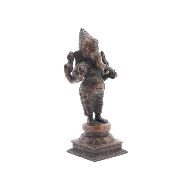 Indian cast bronze figure of Ganesha (c. 1800's)