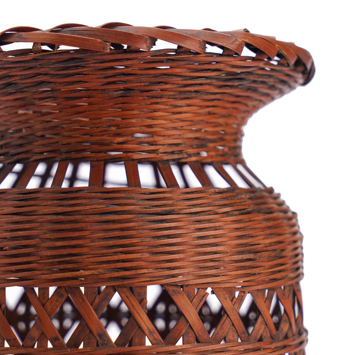 Japanese Ikebana Hanaire form split bamboo basket (1900-1930)