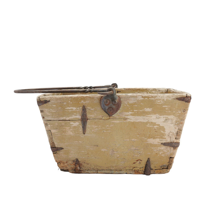 Distressed French painted wood garden trug (1880-1910)