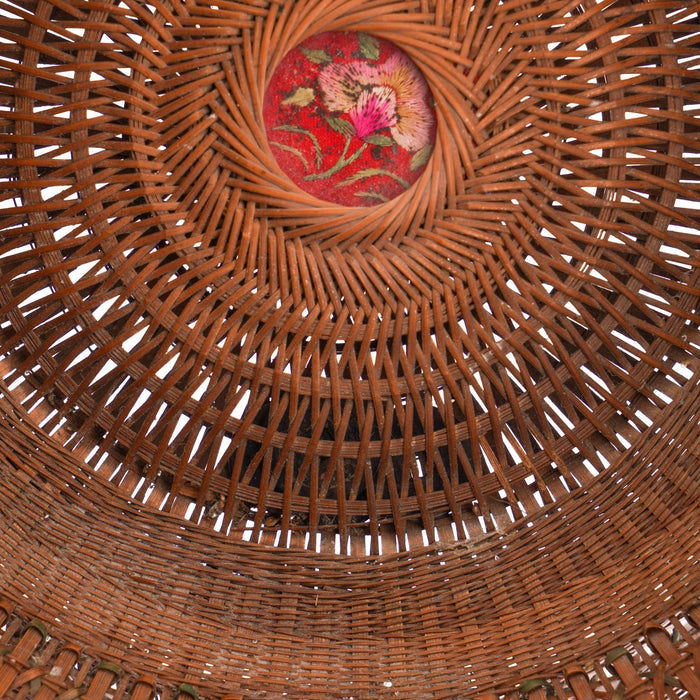 Chinese betrothal basket with cover (1880-1910)