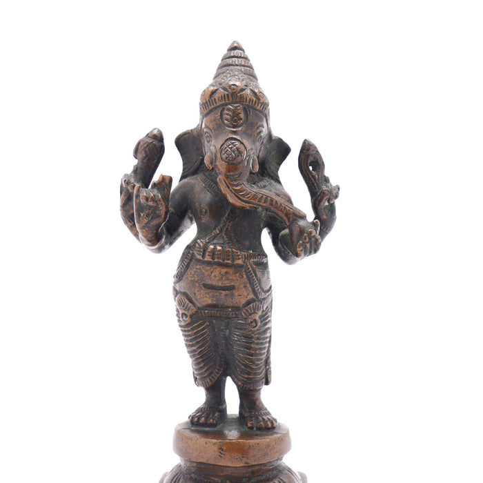 Indian cast bronze figure of Ganesha (c. 1800's)