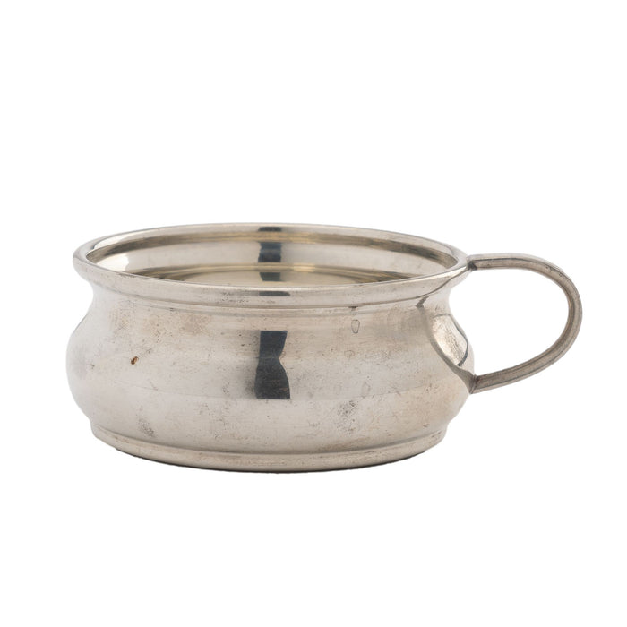 Polished pewter porringer by Queen Art Pewter (1900-50)