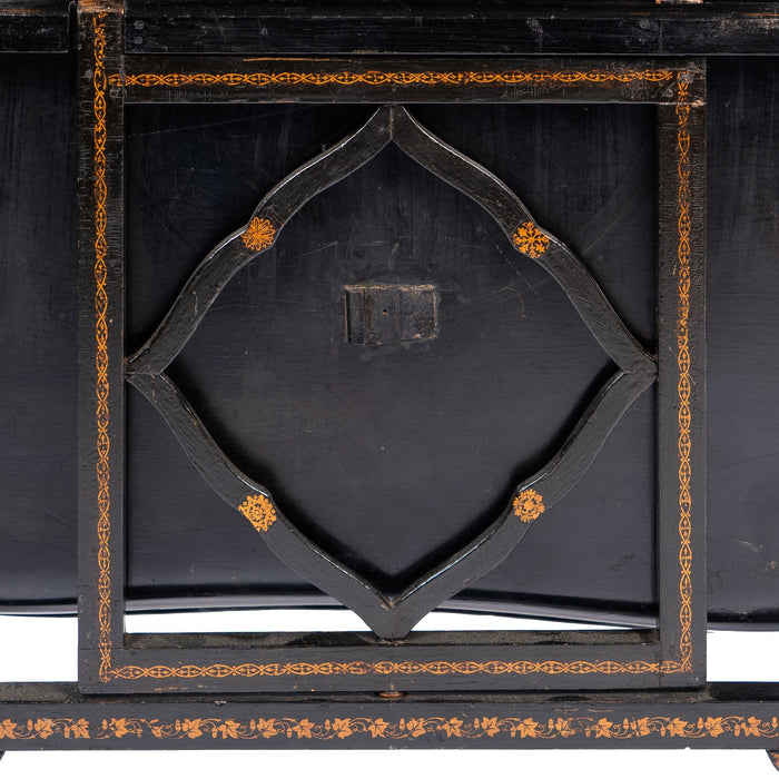 Jennings & Bettridge attributed papier mache tray on hinged tilt top stand (c. 1830)