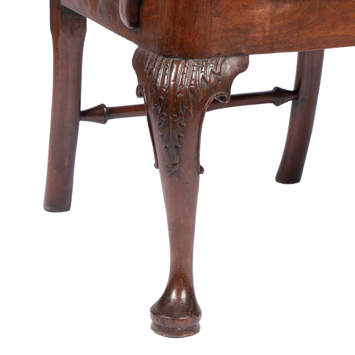 English Georgian mahogany armchair with upholstered slip seat (1720)
