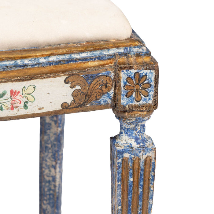 Italian Baroque "Queen Anne" slip seat side chair in original painted decoration (1700's)