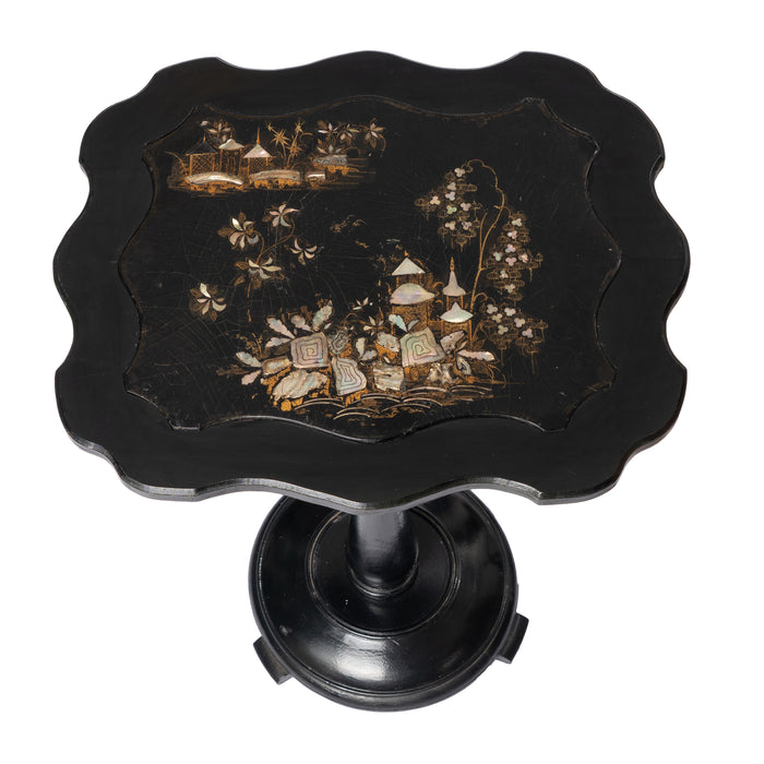 English papier maché tilt top candle stand (1860)