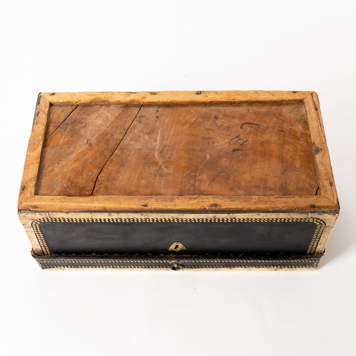 Chinese black leather camphor wood trunk (1830)