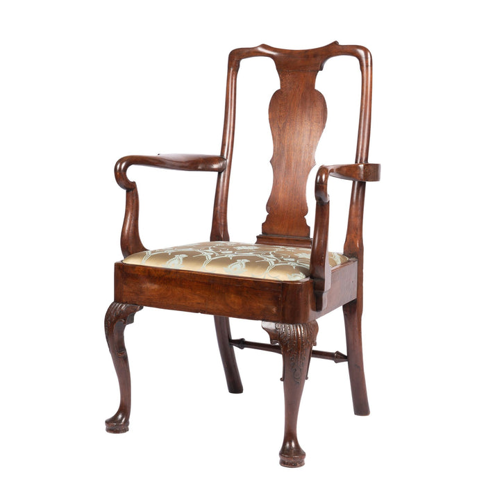 English Georgian mahogany armchair with upholstered slip seat (c. 1720)