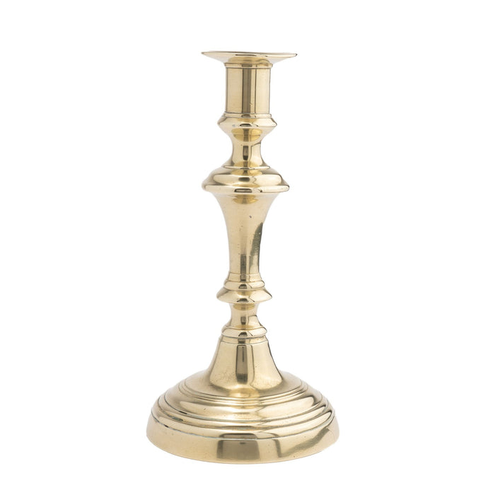 English Queen Anne brass candlestick with knob stem (1770)