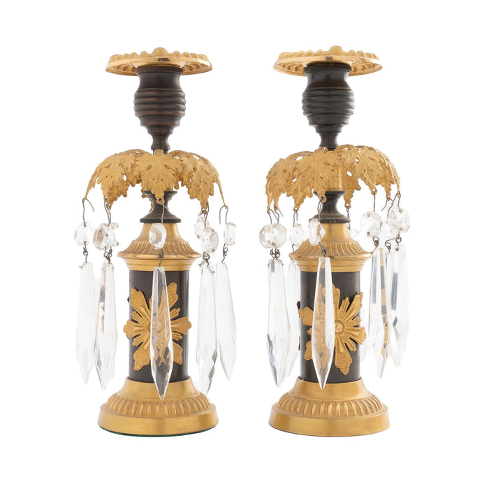 English Regency candlesticks with crystal lusters (1800)