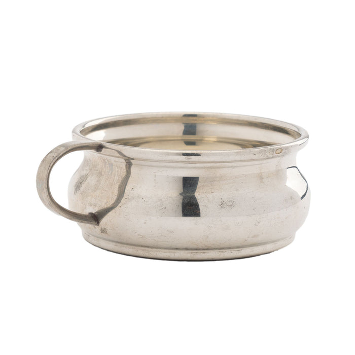 Polished pewter porringer by Queen Art Pewter (1900-50)