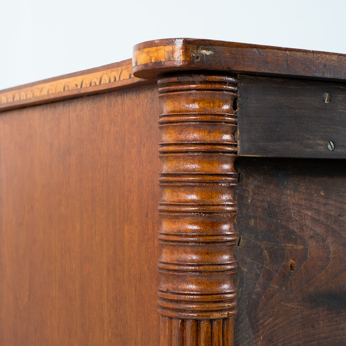 American Sheraton mahogany four drawer chest (c. 1810)