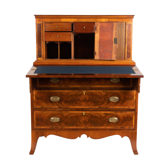 New England Hepplewhite tambour desk (1790)