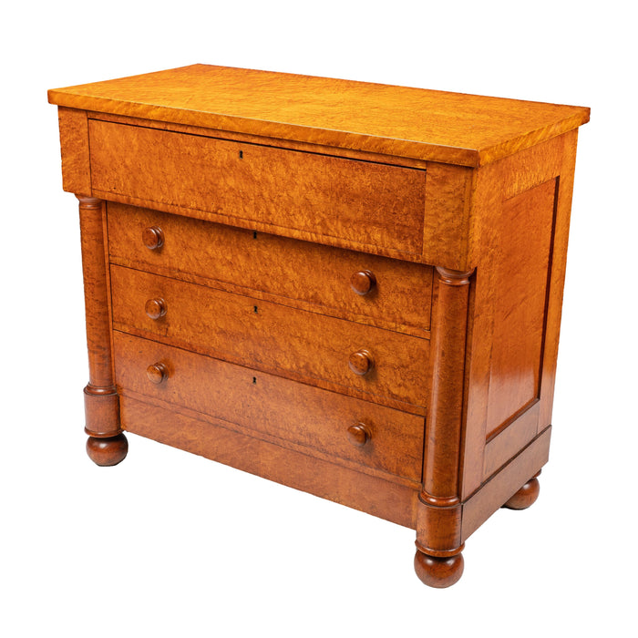 American Neoclassic bird's eye maple four drawer chest (1820)