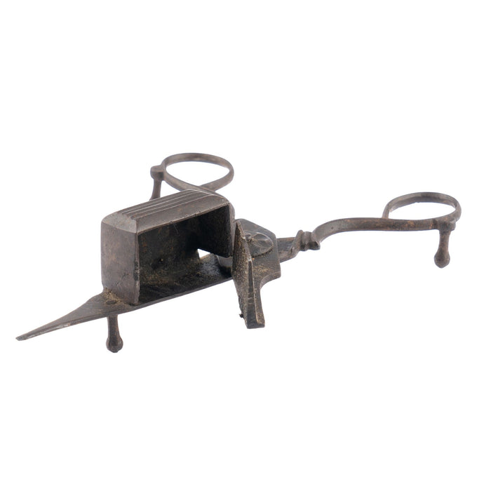 English steel wick trimmer (1800)