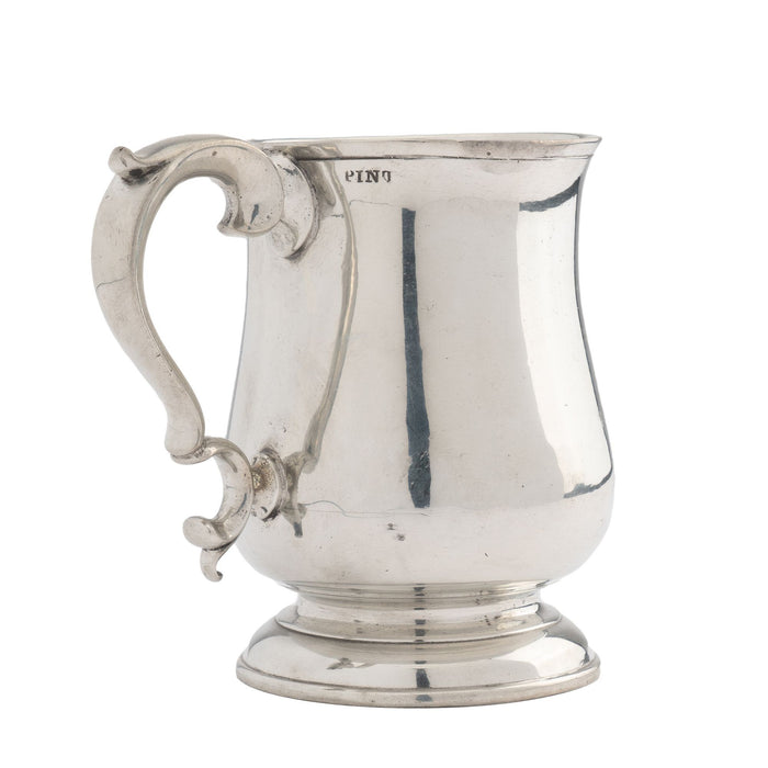 Watts & Harton tulip shaped polished pewter mug with applied scroll handle (c. 1830)