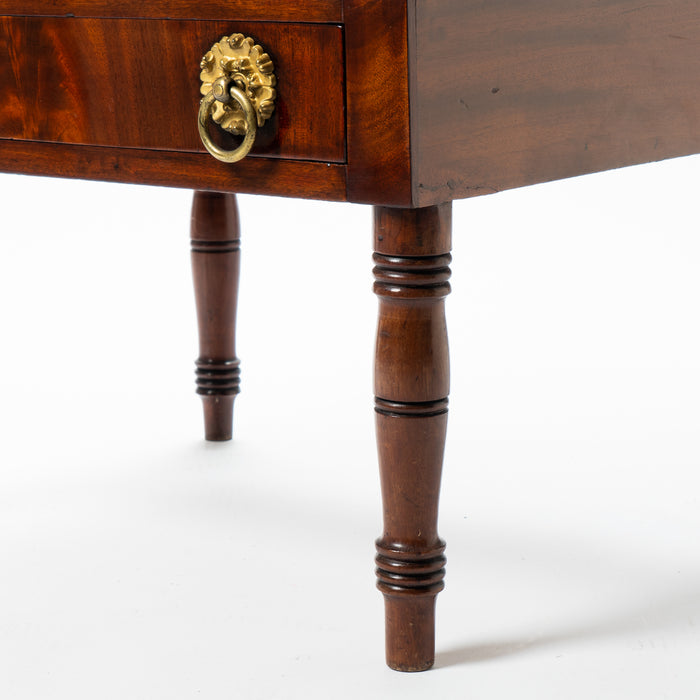 American Neoclassic mahogany washstand (c. 1825-30)