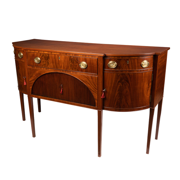 American Hepplewhite mahogany sideboard (1800-1810)