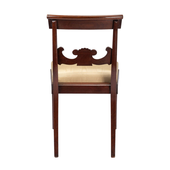 New York Neoclassic klismos side chair in Honduran mahogany (1815)