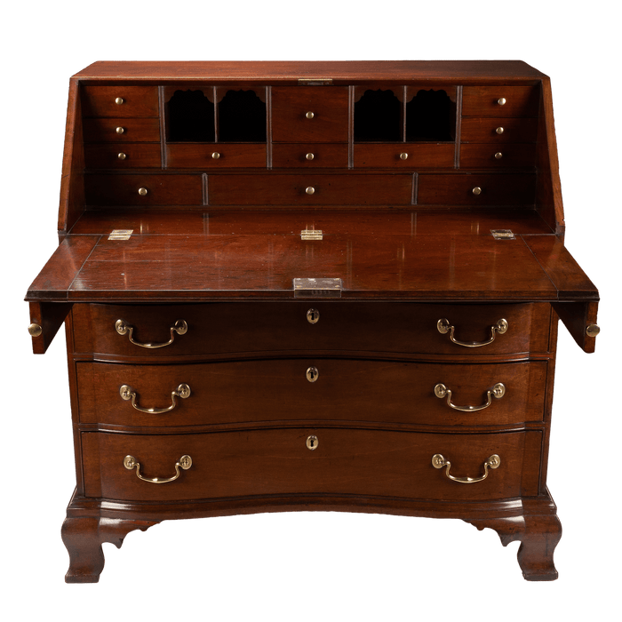 American Chippendale Swietenia Mahogany oxbow slant front desk (c. 1780-1800)