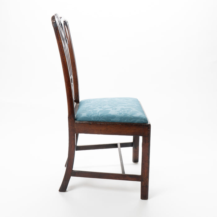 American Chippendale mahogany slip seat side chair by Thomas Tuft (1770)