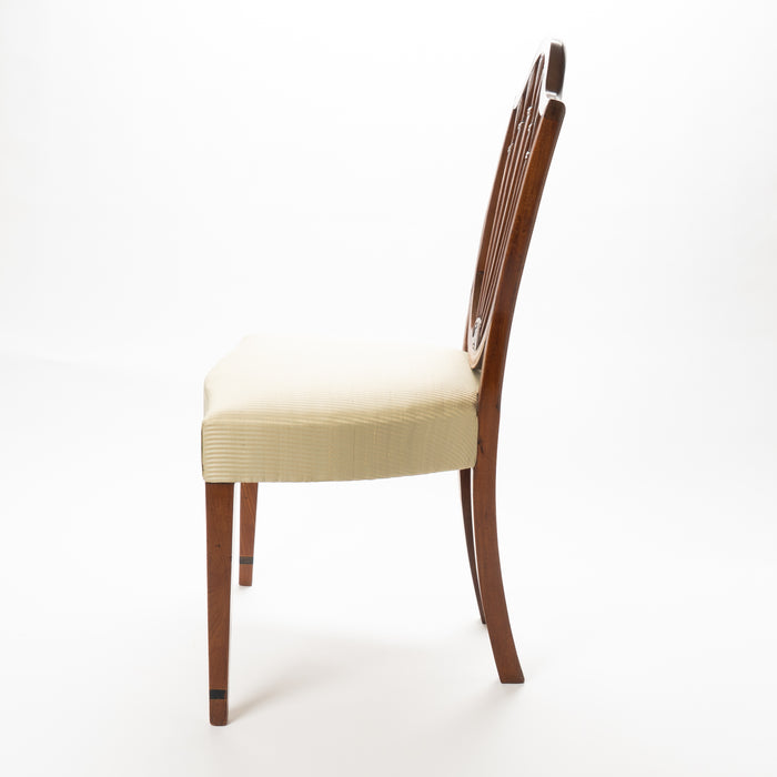 American mahogany shield back side chair with upholstered serpentine seat (c. 1790)