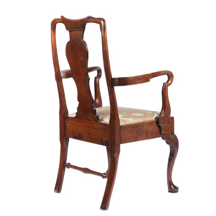 English Georgian mahogany armchair with upholstered slip seat (1720)