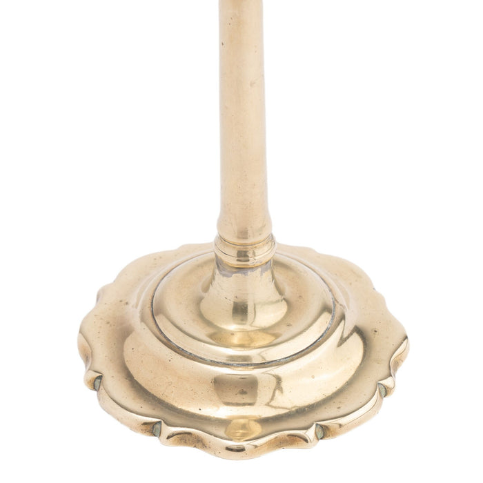 English Queen Anne cast brass candlestick with scalloped base (1780)
