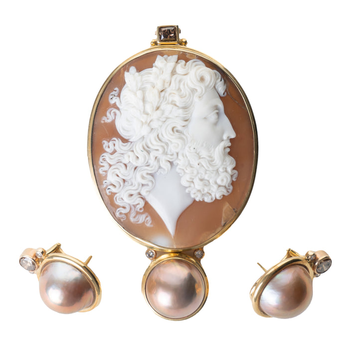 Michael Kneebone Italian cameo pendant with pearl earrings set