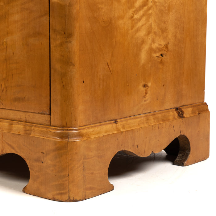 Austrian Biedermeier four drawer chest (c. 1820-30)