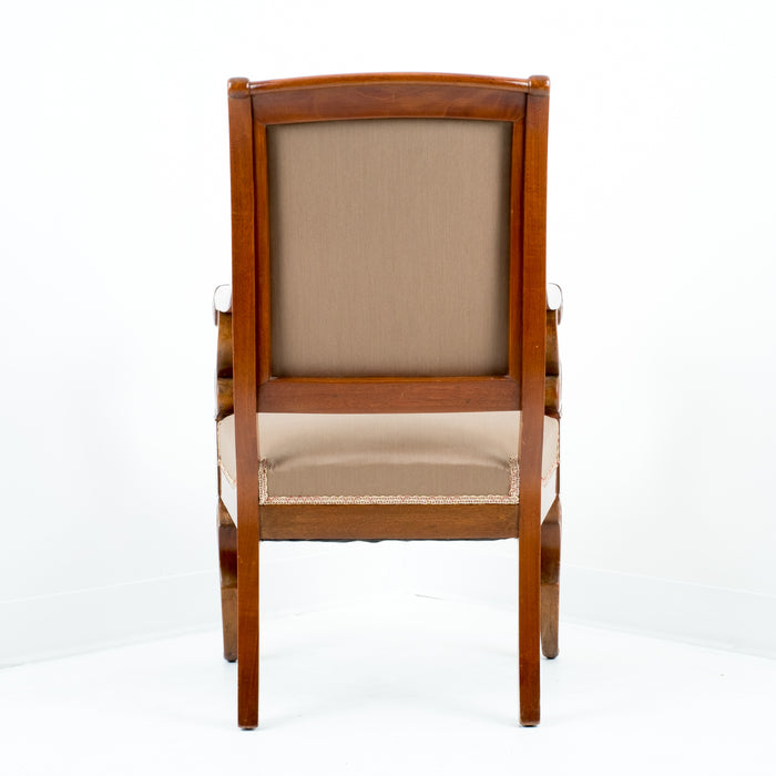 Pair of French Restoration mahogany fauteuils (c. 1820)