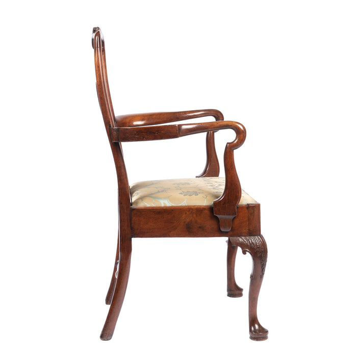 English Georgian mahogany armchair with upholstered slip seat (1720)