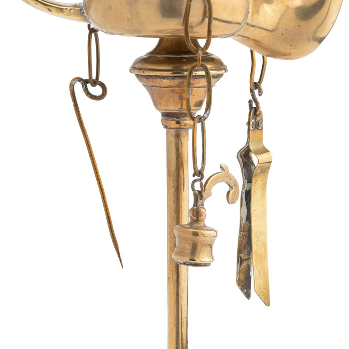 Italian cast brass single spout oil lamp with deflector (c. 1790)