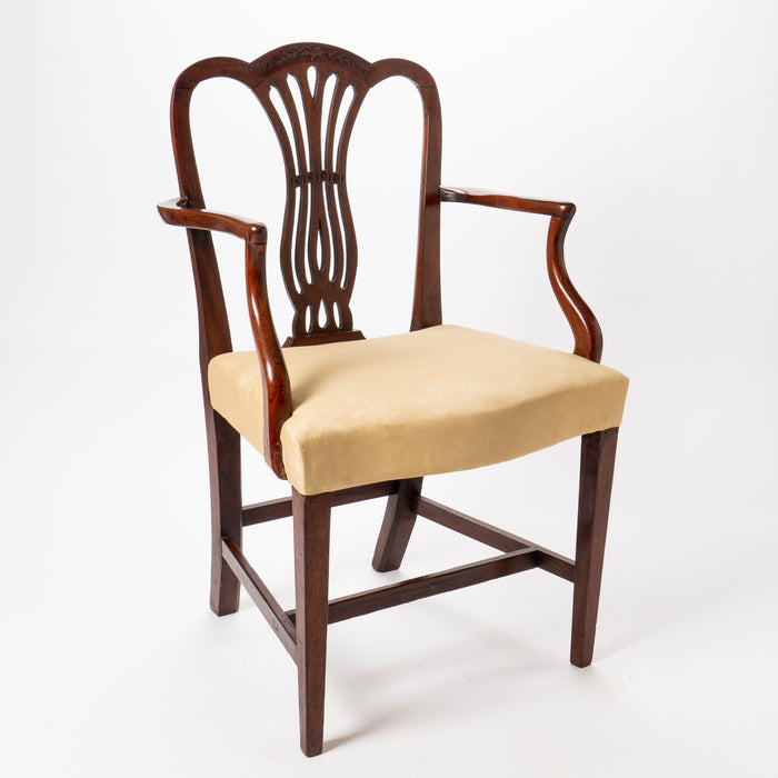 English George III carved mahogany arm chair (1770-80)