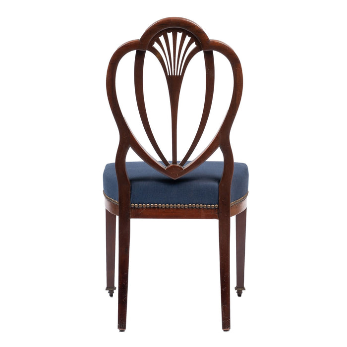 Pair of American Academic Revival Federal mahogany heart back side chairs (1900-25)