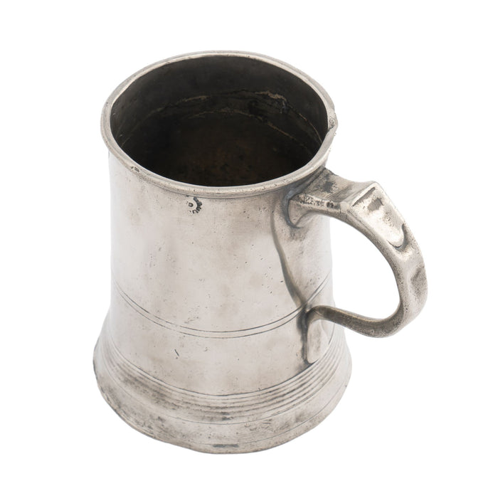 English George III pewter pint mug (1775-1800)