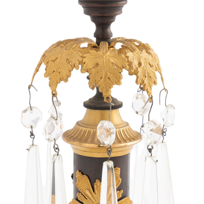 English Regency candlesticks with crystal lusters (1800)