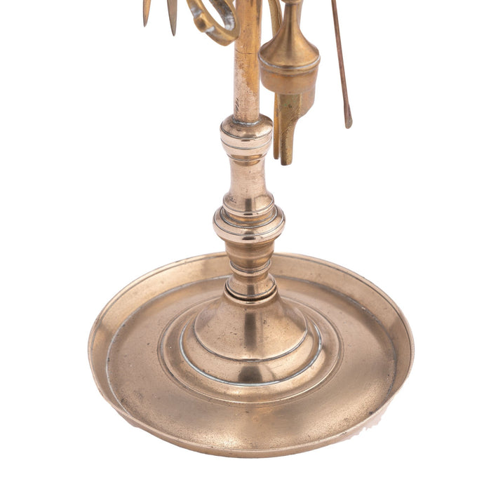 Italian cast brass four burner Lucerne oil lamp (1810)