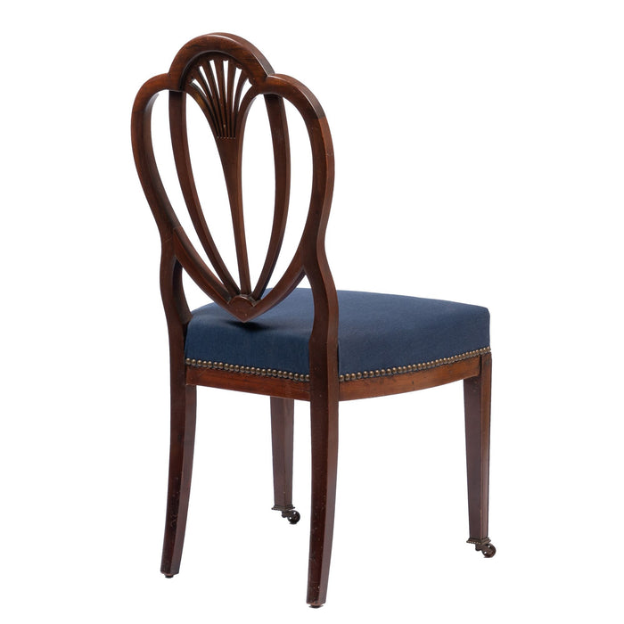Pair of American Academic Revival Federal mahogany heart back side chairs (1900-25)